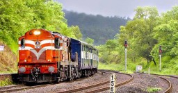 Jharkhand train heist: Armed robbers strike on Sambalpur-Jammu Tawi Express